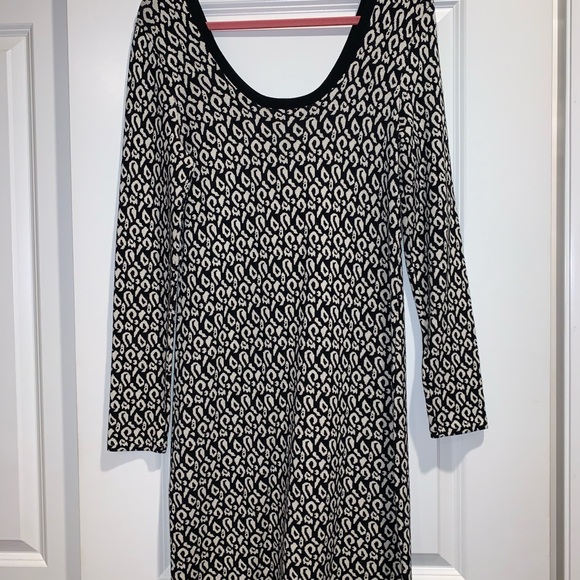 Banana Republic Knit dress - Picture 4 of 4
